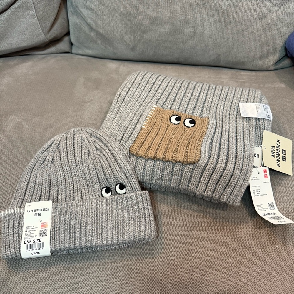 Uniqlo x Anya Hindmarch Scarf and Hat